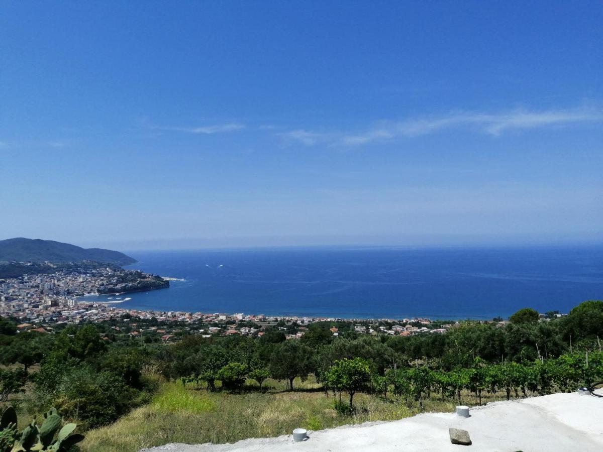 Una Terrazza Sul Mare Agropoli Bagian luar foto